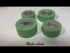 Υψηλής αντίστασης ελαστικοί κυλίνδροι τροφοδοσίας ομαλοί και προσαρμοσμένοι για μακροχρόνια απόδοση